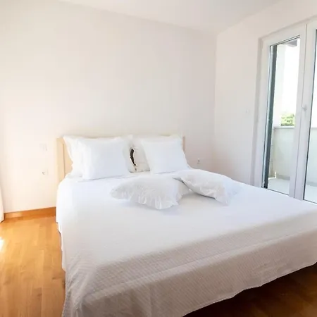 Apartamento Sunny - By The Sea Sutivan